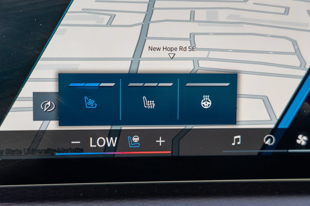 Used 2025 BMW M4 xDrive Competition AWD/4WD image 29