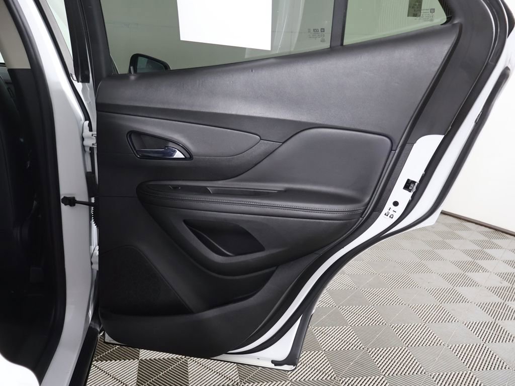 Used 2022 Buick Encore Preferred w/ Safety Package FWD image 21