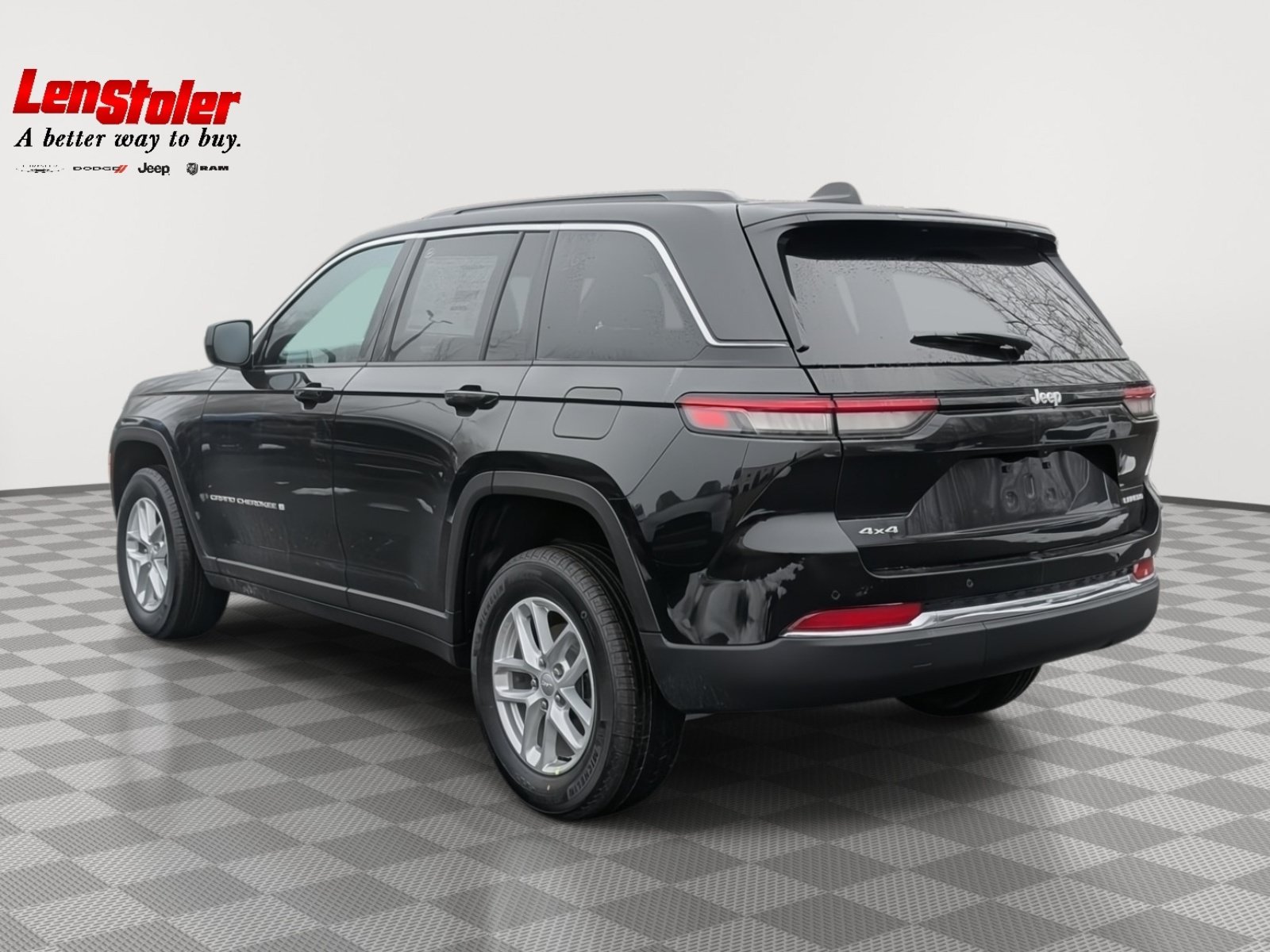New 2026 Jeep Grand Cherokee Laredo AWD/4WD image 2