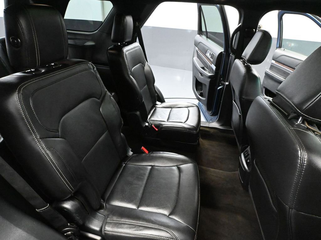 Used 2018 Ford Explorer Limited w/ Equipment Group 301A image 48
