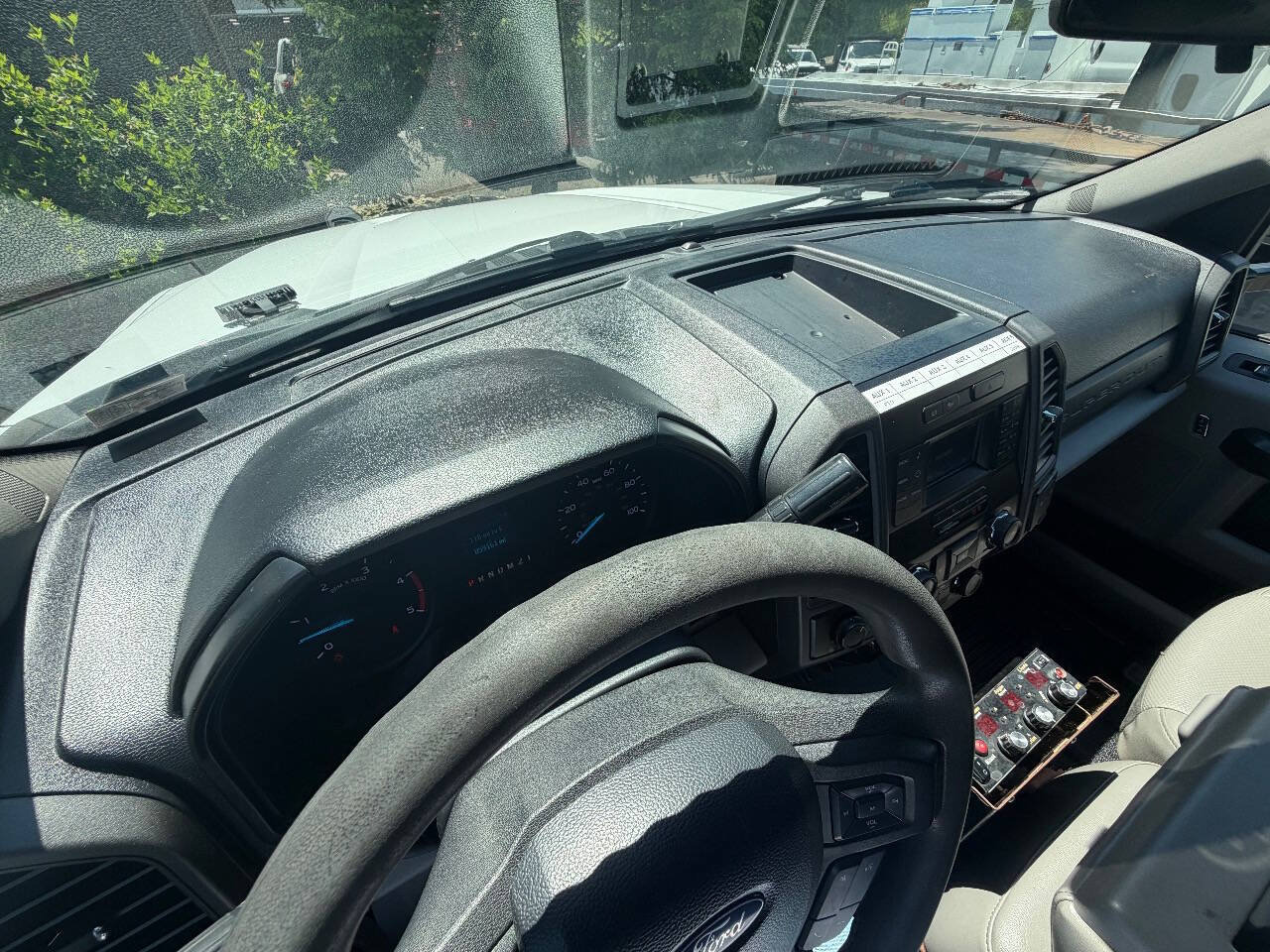 Used 2019 Ford F550 4x4 SuperCab Super Duty image 28