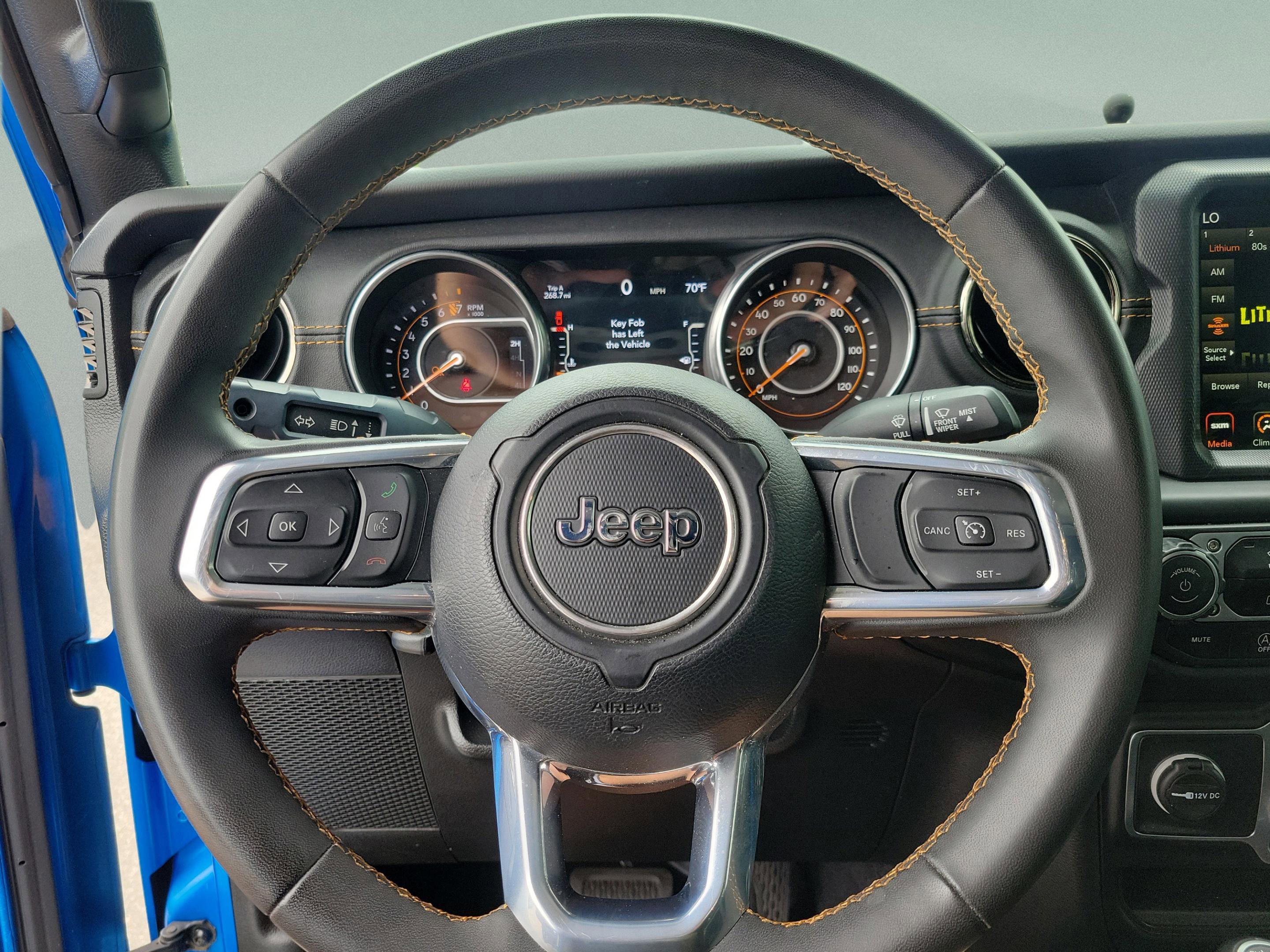 Used 2023 Jeep Gladiator Overland AWD/4WD image 20