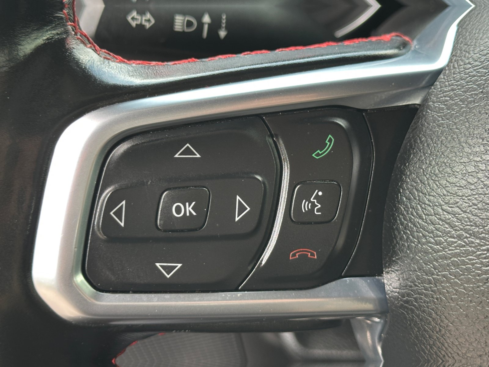 Used 2022 Jeep Gladiator Rubicon w/ LED Lighting Group AWD/4WD image 29