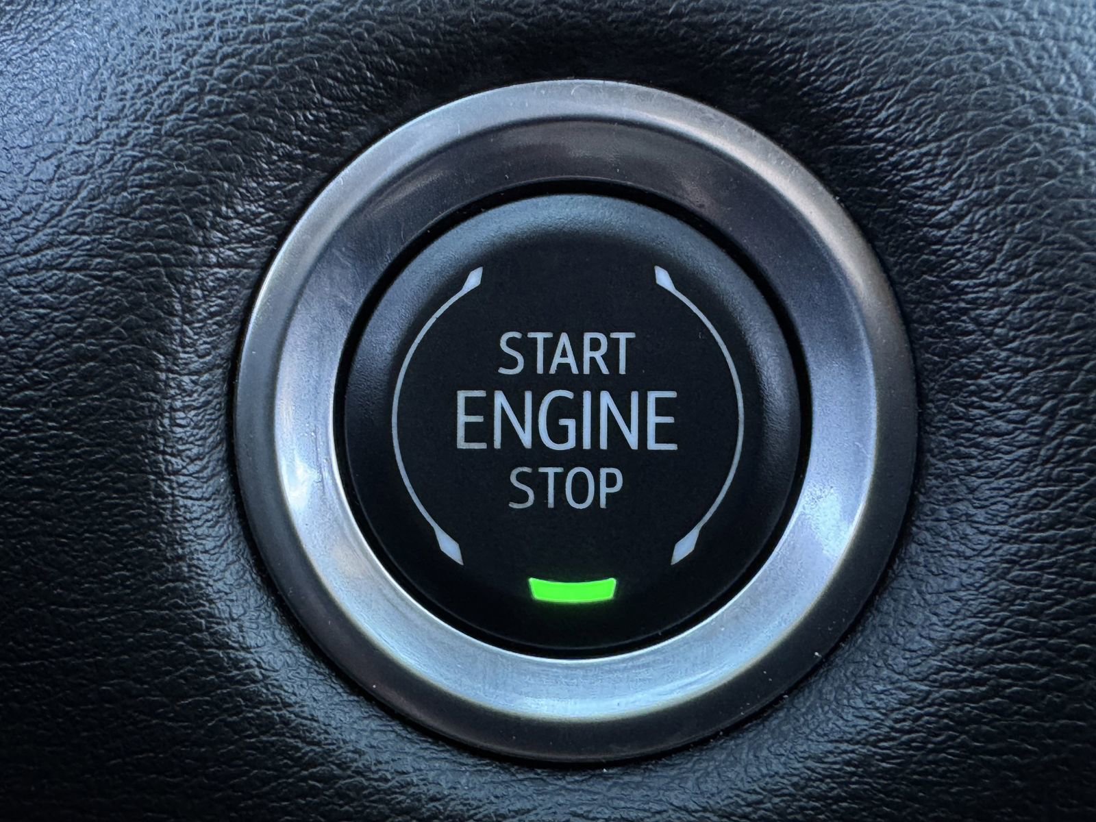 Used 2025 GMC Canyon Elevation w/ Convenience Package image 23