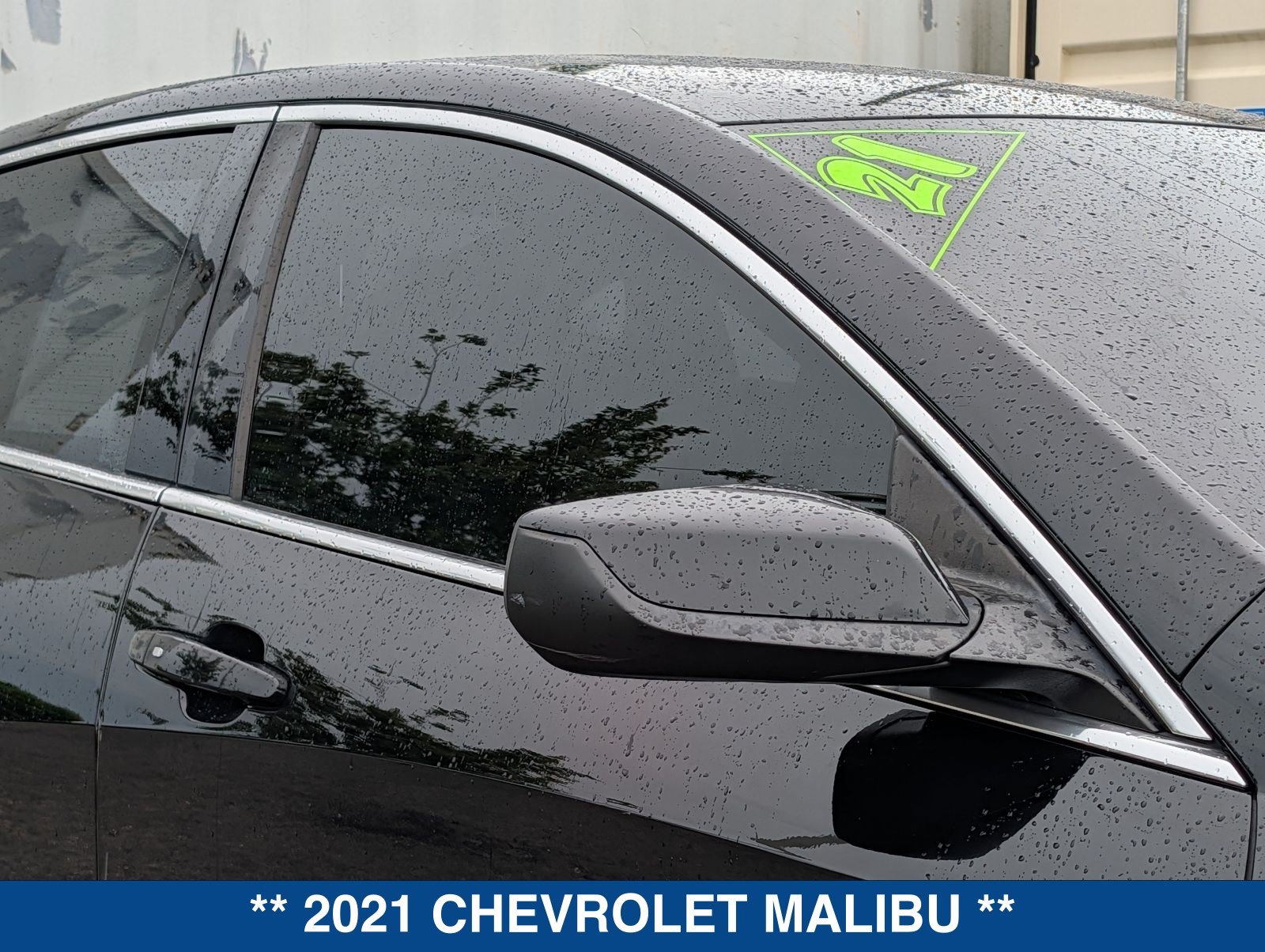Used 2021 Chevrolet Malibu LT FWD image 11
