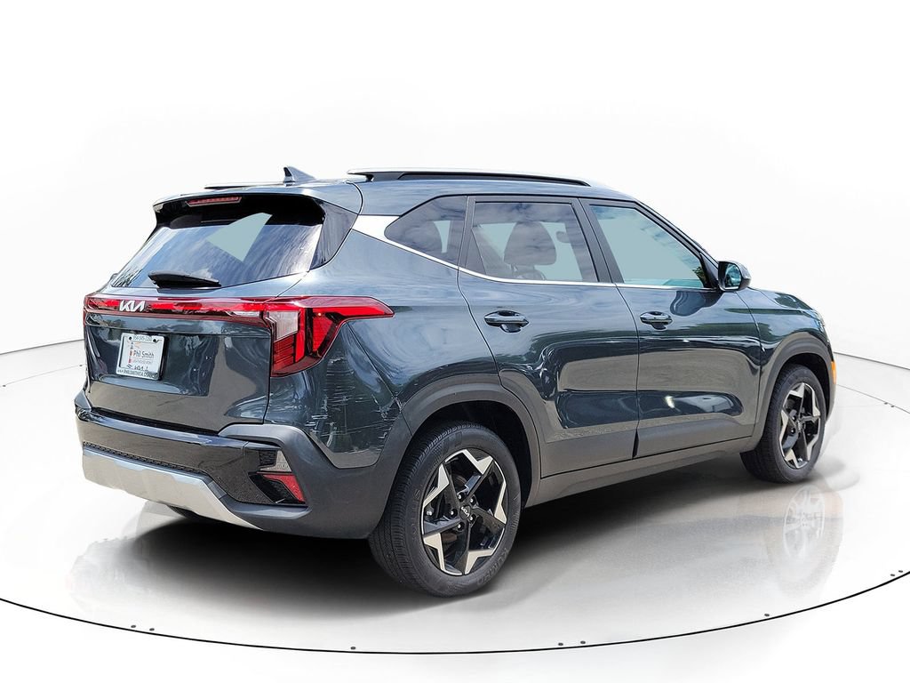 Certified 2024 Kia Seltos EX FWD image 4