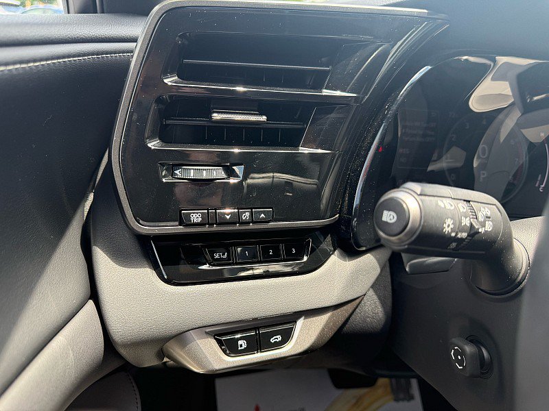 Used 2023 Lexus RX 350 Premium w/ Cold Area Package AWD/4WD image 26