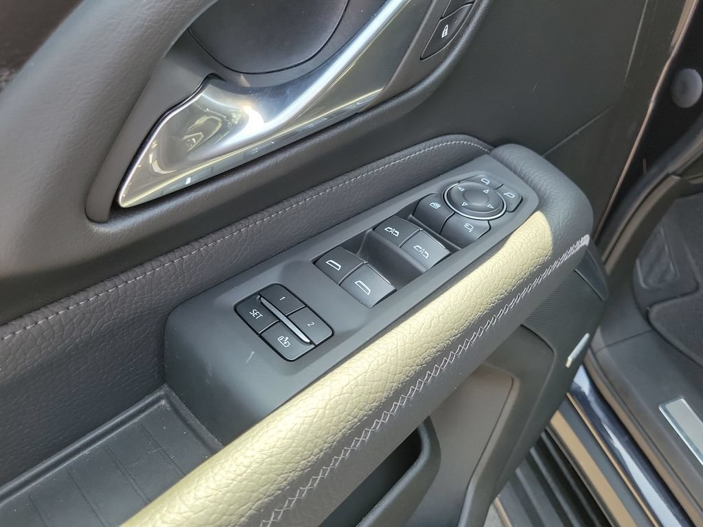 Used 2023 GMC Yukon Denali AWD/4WD image 23