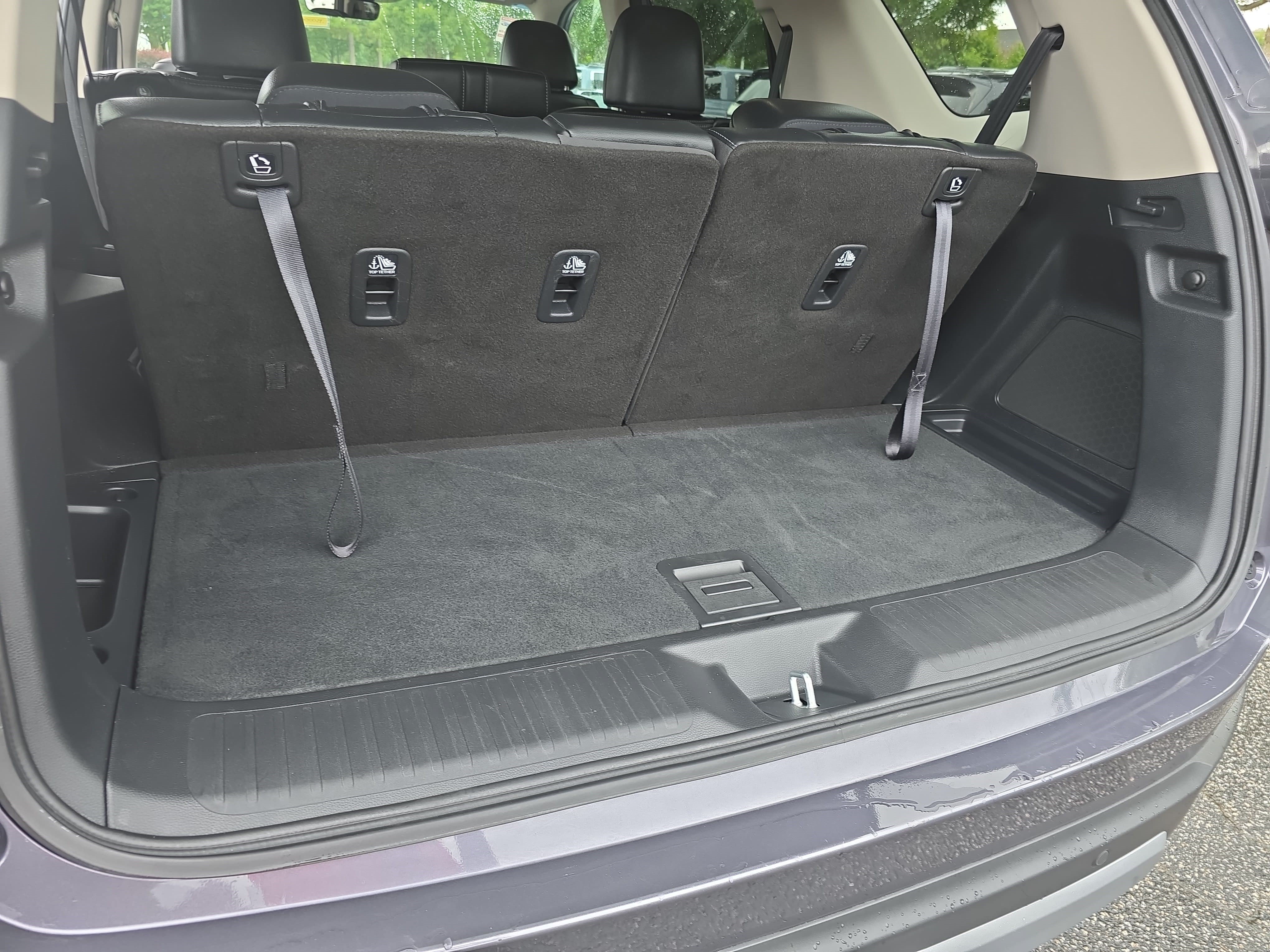 Used 2025 Honda Pilot EX-L image 13