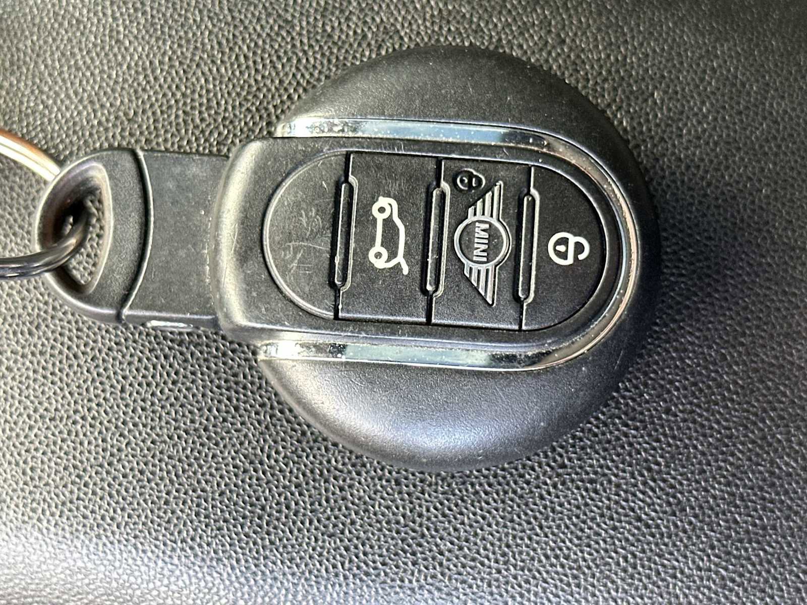 Used 2024 MINI Cooper SE FWD image 26