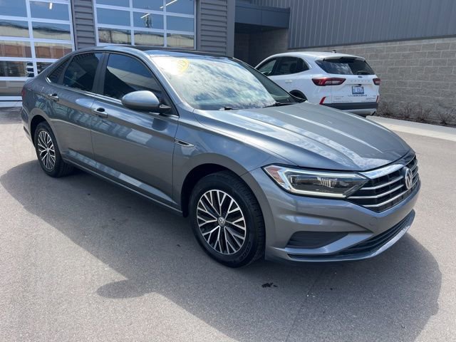 Used 2019 Volkswagen Jetta SEL image 3