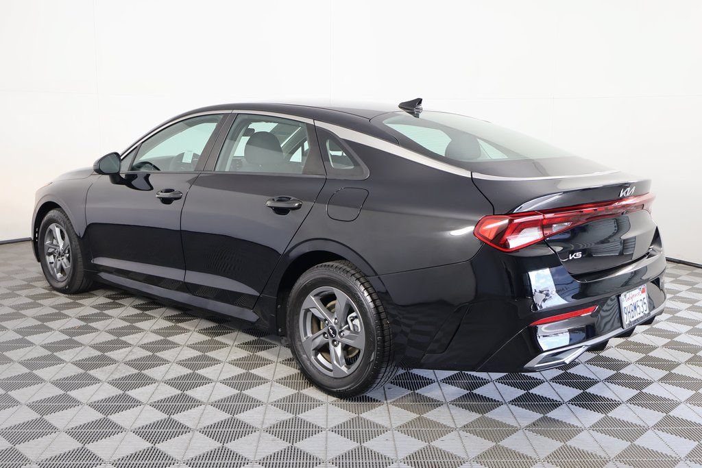 Used 2023 Kia K5 LXS FWD image 6