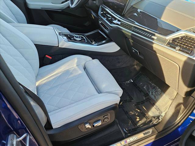 Used 2025 BMW X5 M60i image 21