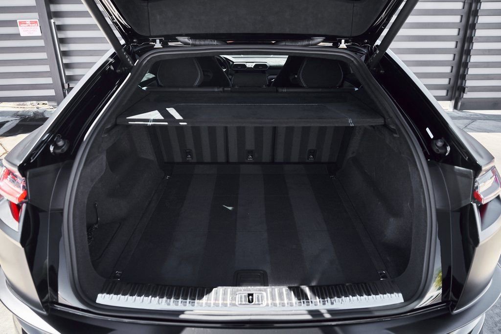 Used 2024 Lamborghini Urus Performante image 27