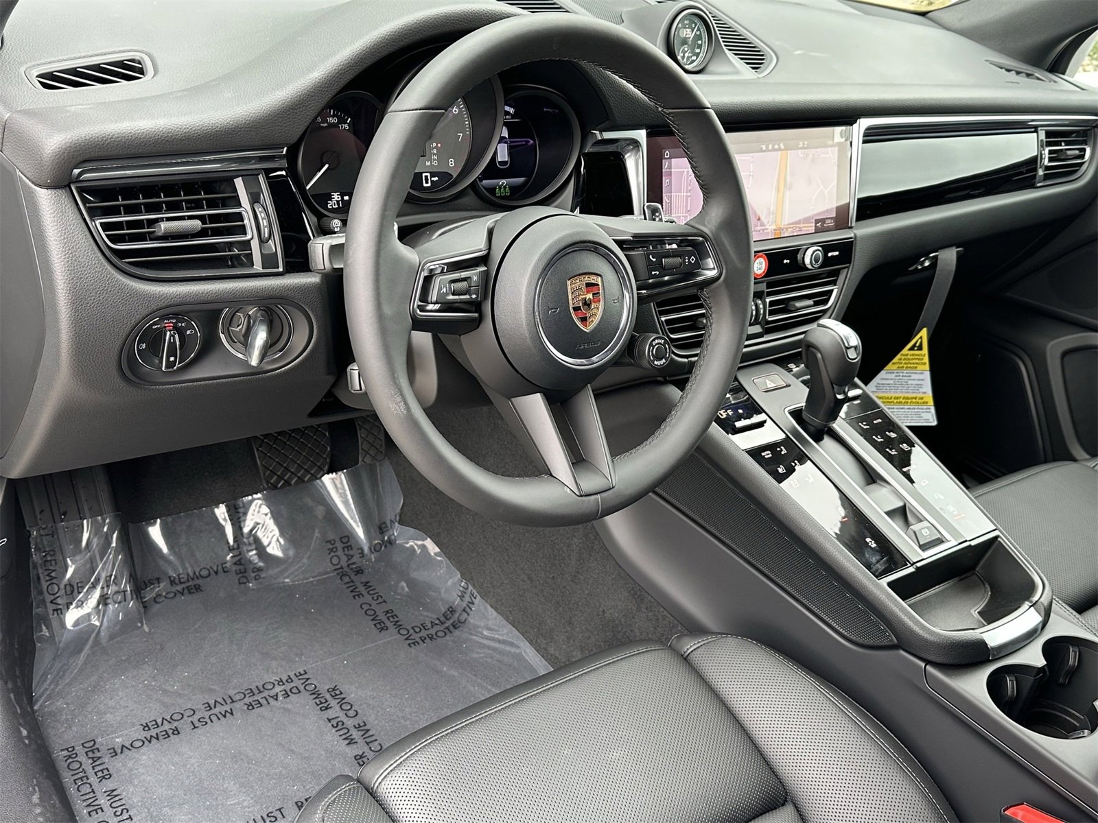 New 2026 Porsche Macan S image 4