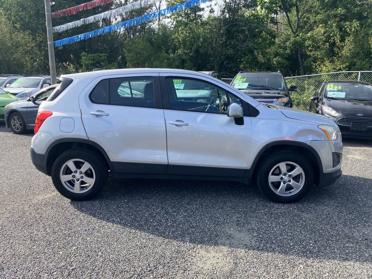Used 2015 Chevrolet Trax LS w/ LPO, Cargo Package AWD/4WD image 6