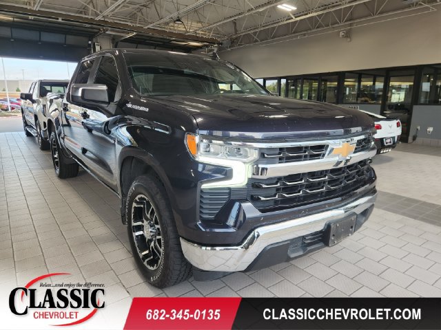 Used 2024 Chevrolet Silverado 1500 LT