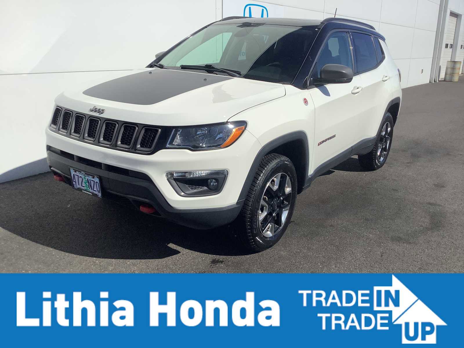 Used 2018 Jeep Compass Trailhawk w/ Leather Interior Group AWD/4WD video 1
