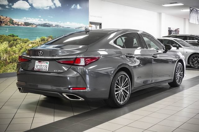 Certified 2022 Lexus ES 350 w/ Premium Package FWD image 6