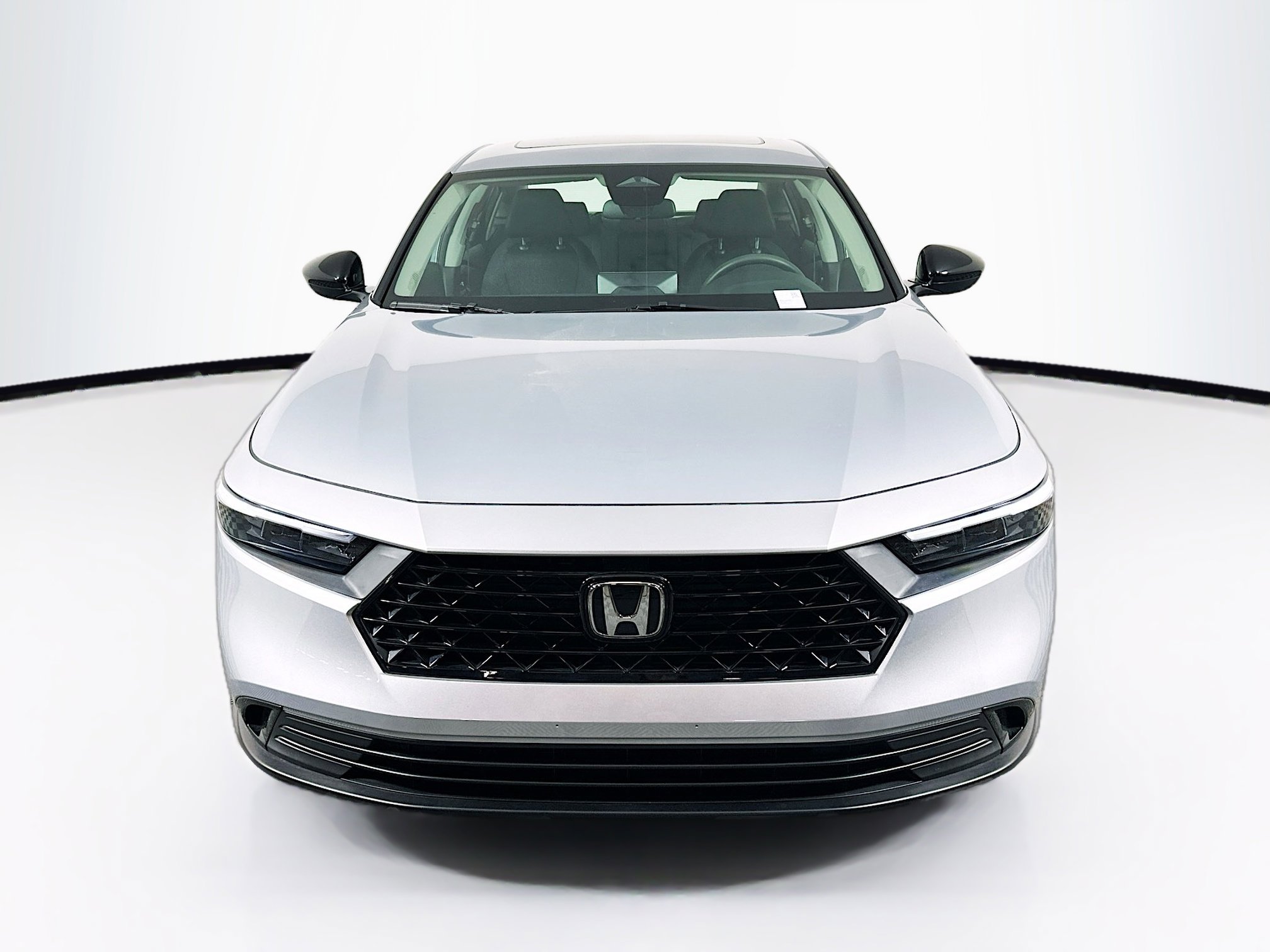 Used 2025 Honda Accord SE image 2