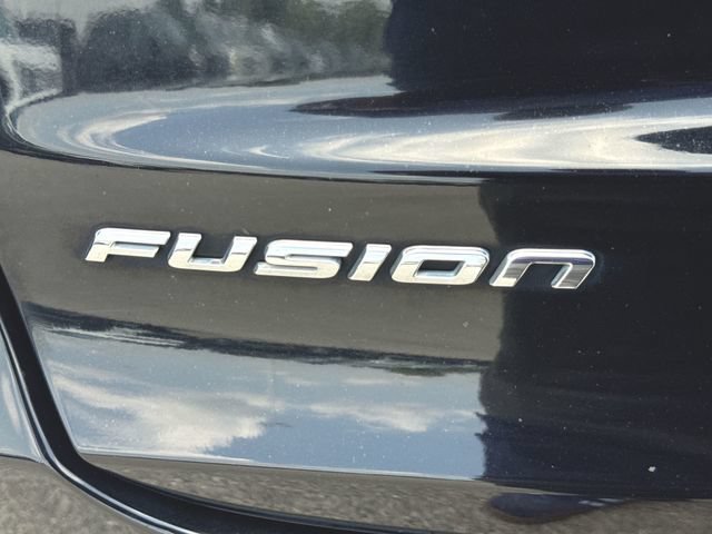 Used 2020 Ford Fusion SEL FWD image 31