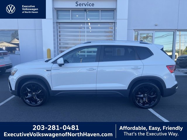 Certified 2023 Volkswagen Taos SE w/ Black Wheel Package