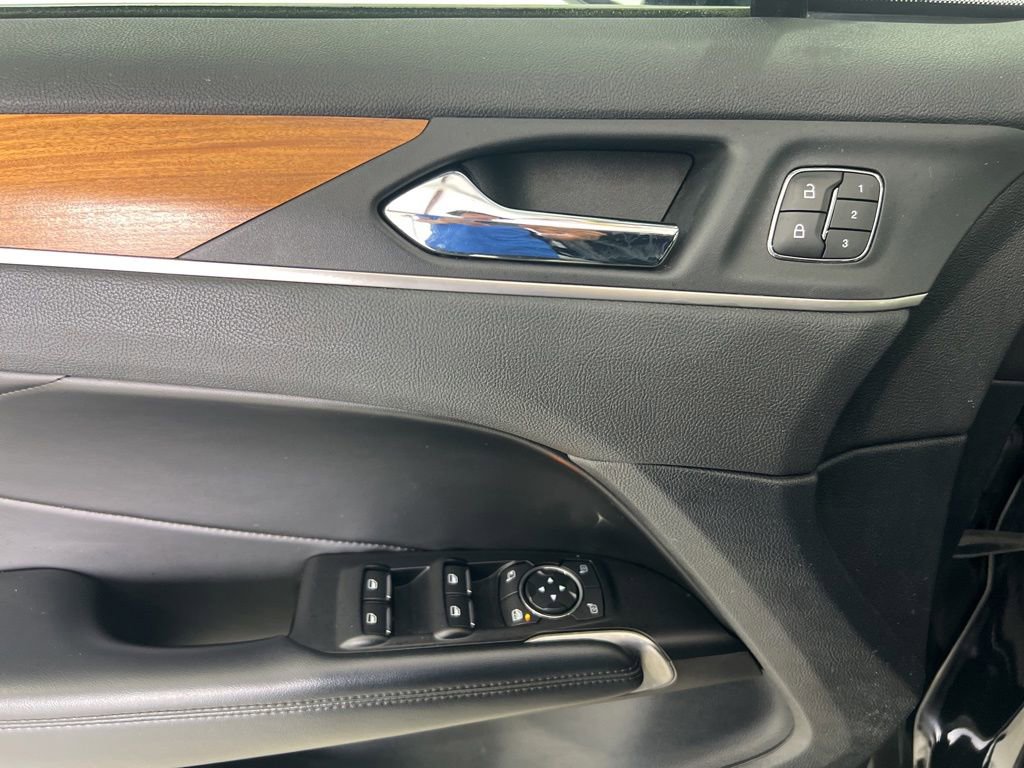 Used 2019 Lincoln MKC Reserve w/ MKC Climate Package AWD/4WD image 21