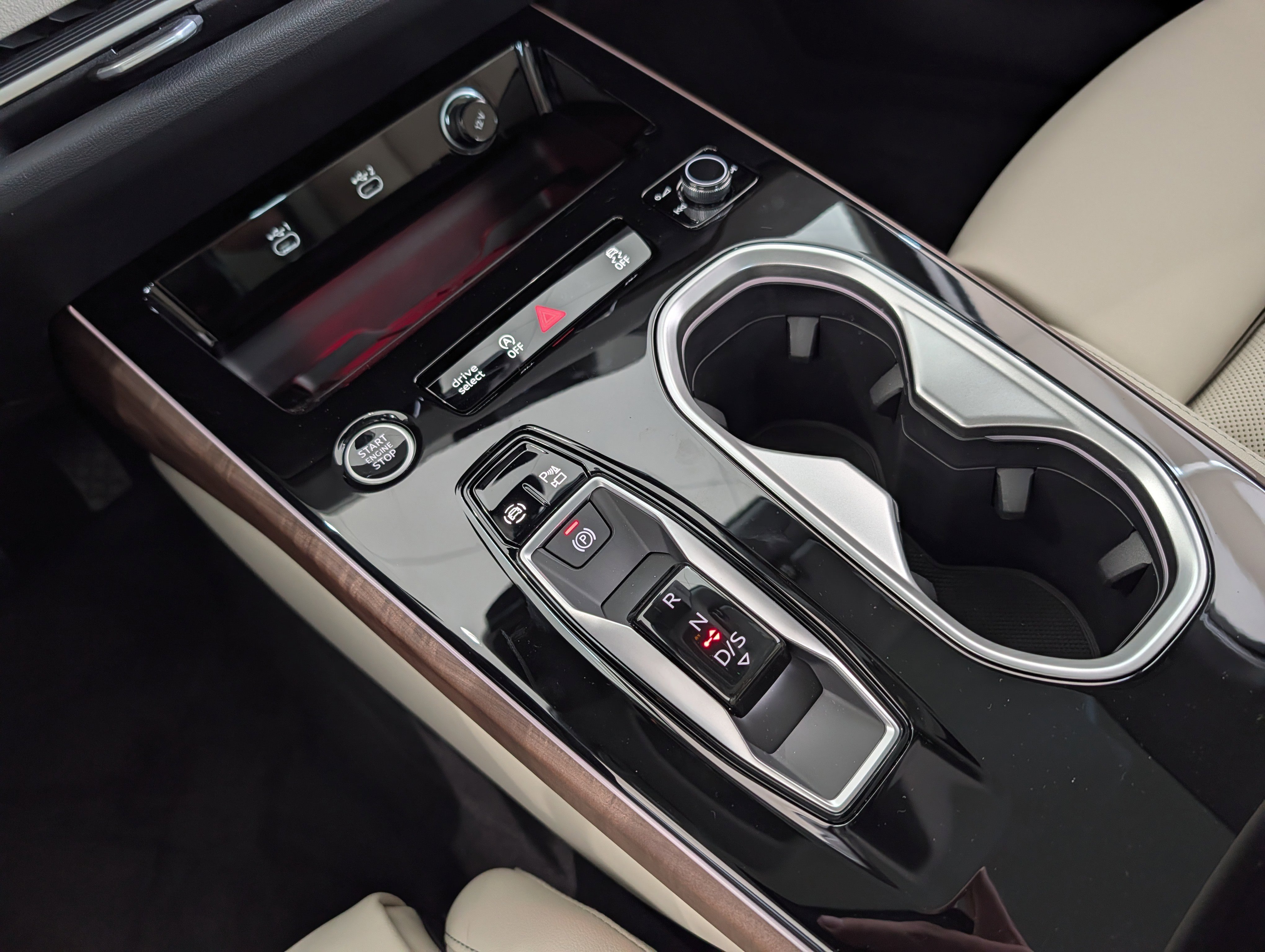 New 2026 Audi A6 Premium Plus AWD/4WD image 11