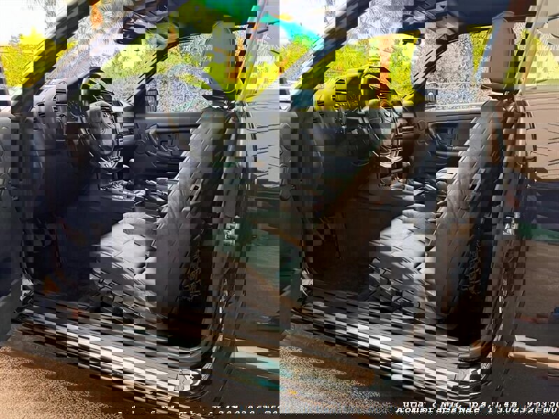 Used 1999 BMW 323i Convertible image 20