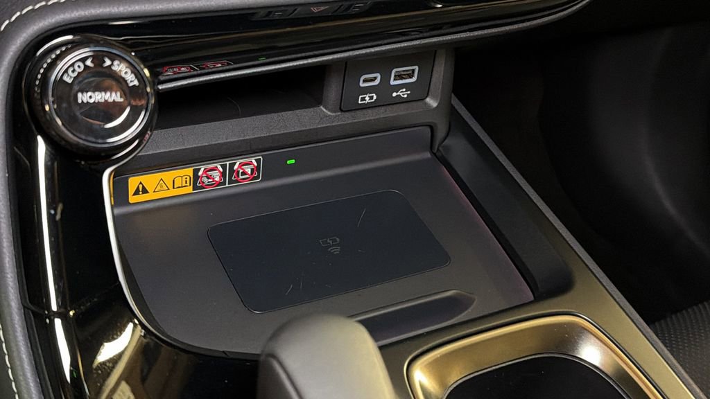 Used 2024 Lexus NX 450h+ 450h+ Luxury image 31