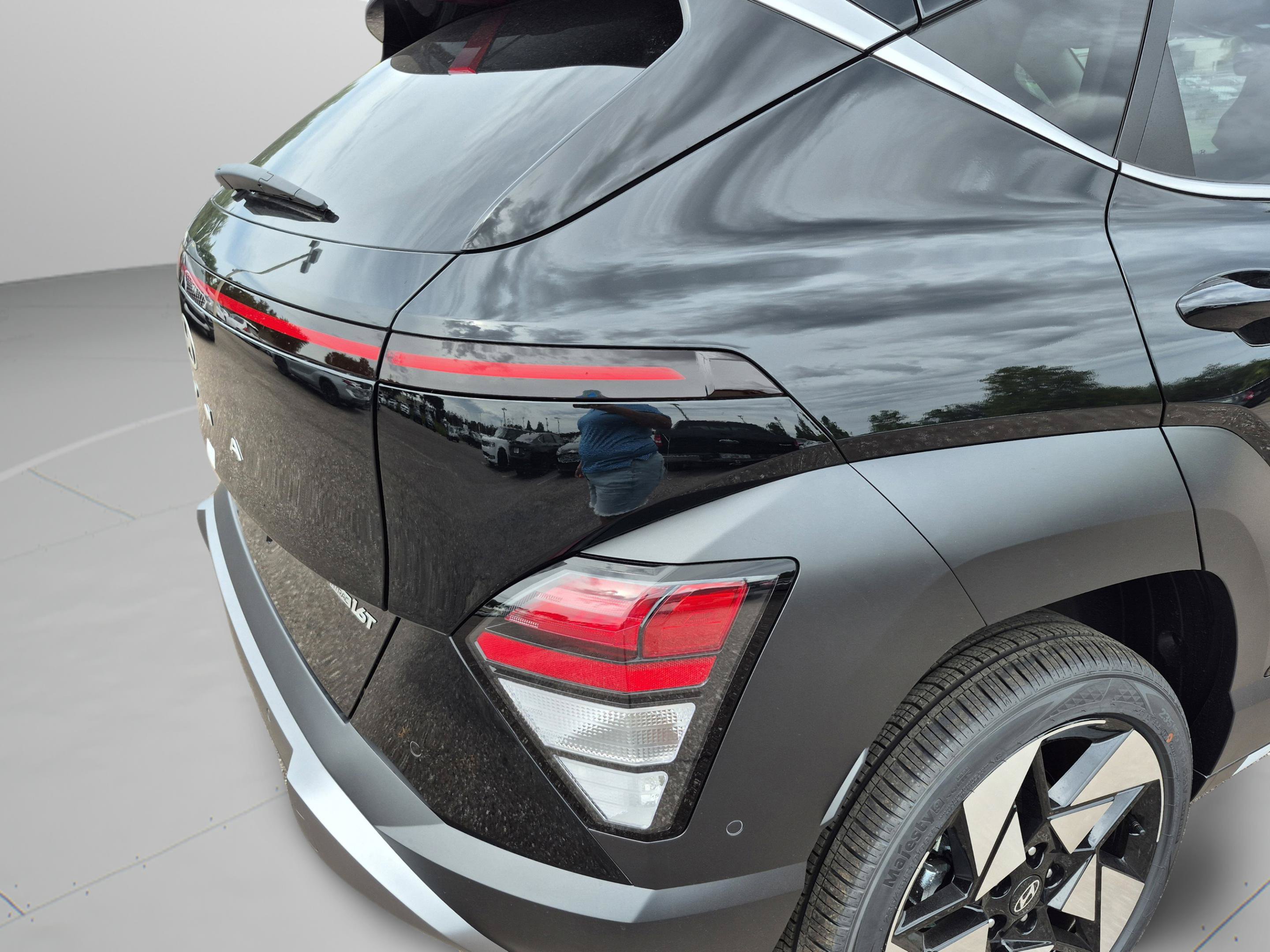 New 2026 Hyundai Kona Limited AWD/4WD image 36