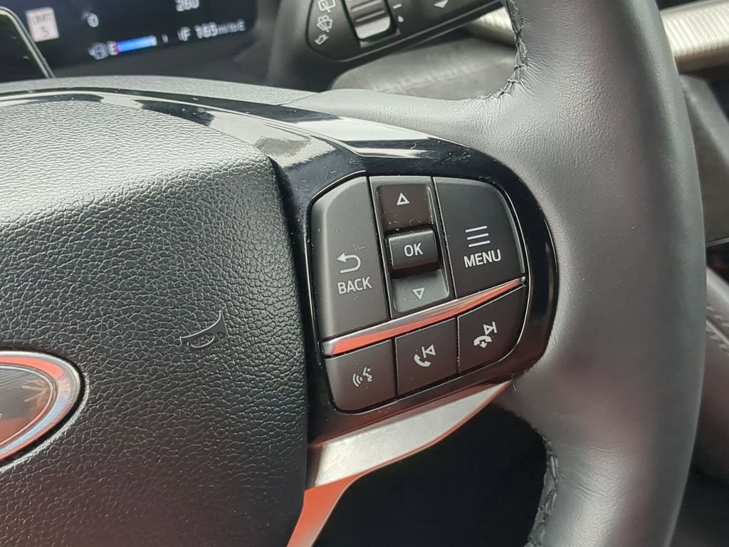 Used 2025 Ford Explorer Platinum w/ LUX Leather Package image 22