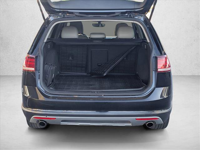 Used 2019 Volkswagen Golf Alltrack SE image 5