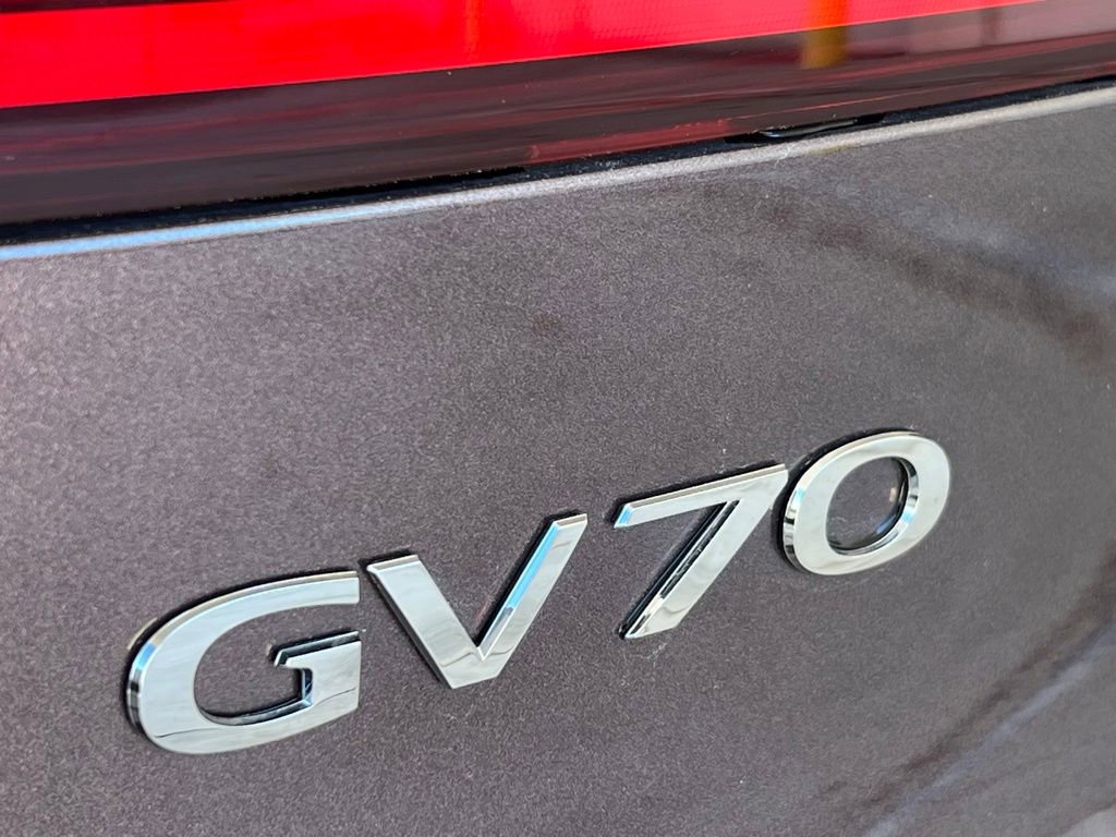 Used 2023 Genesis GV70 2.5T w/ Select Package image 33