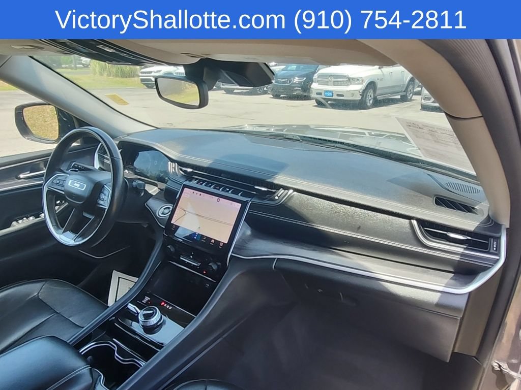 Used 2022 Jeep Grand Cherokee L Limited AWD/4WD image 41