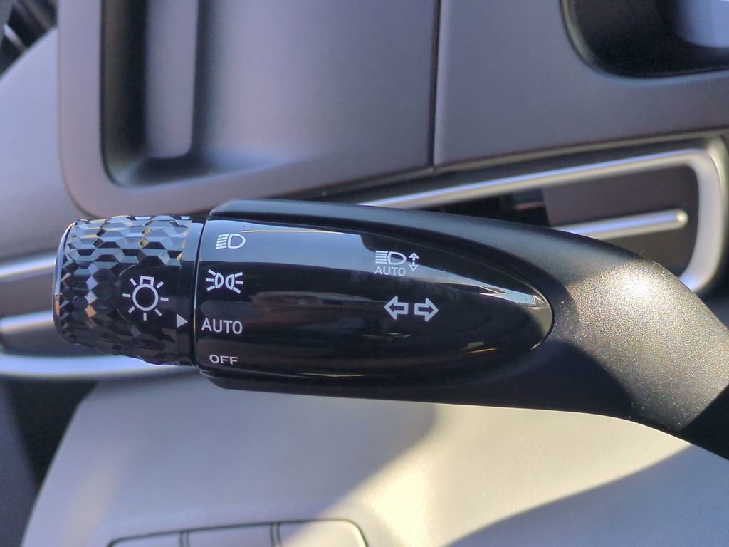 New 2026 Hyundai Elantra SEL Sport image 27