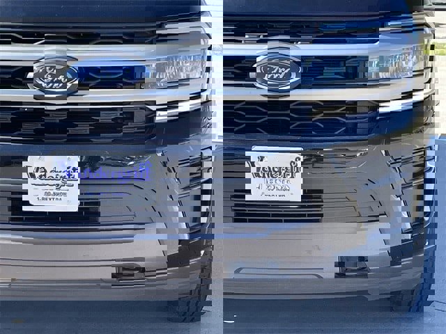 Used 2023 Ford Expedition Max XLT image 9