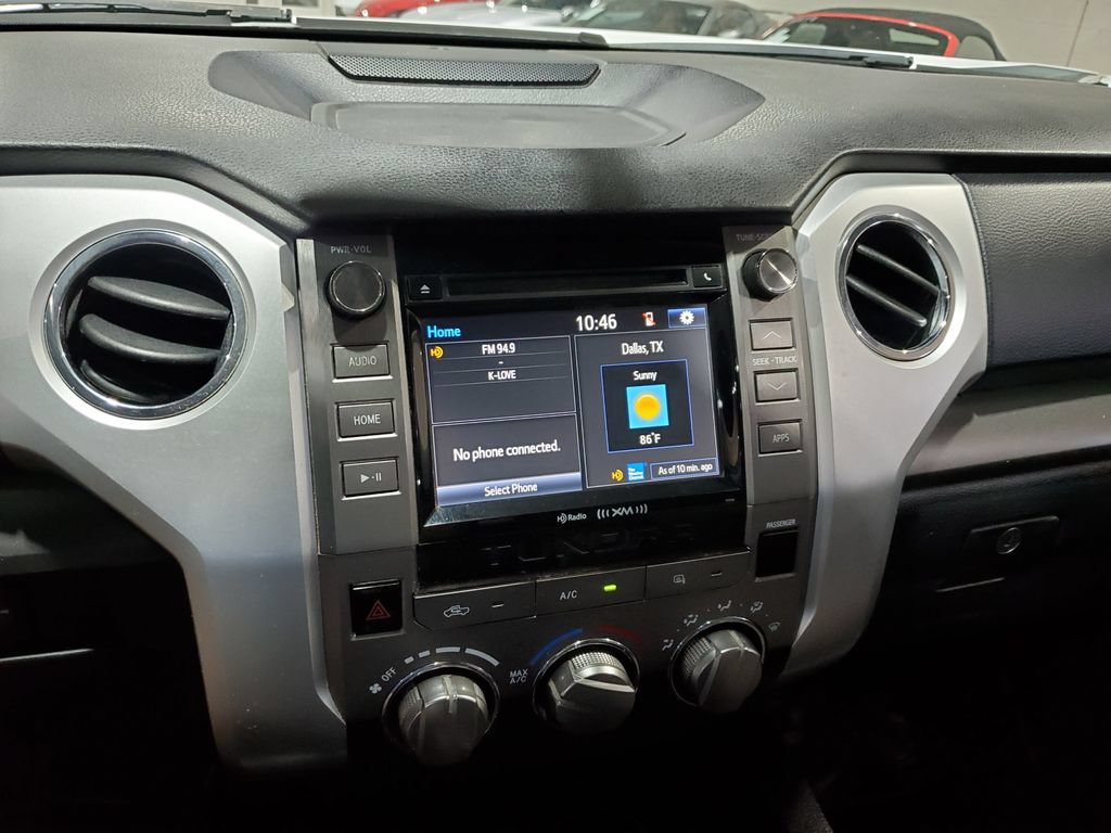 Used 2017 Toyota Tundra SR5 w/ SR5 Upgrade Package RWD image 25