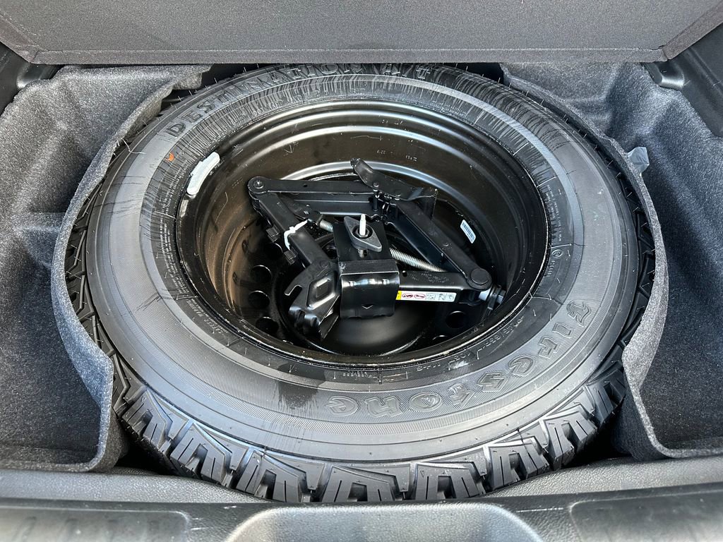 Used 2022 Jeep Cherokee Latitude w/ Sun & Sound Group image 50