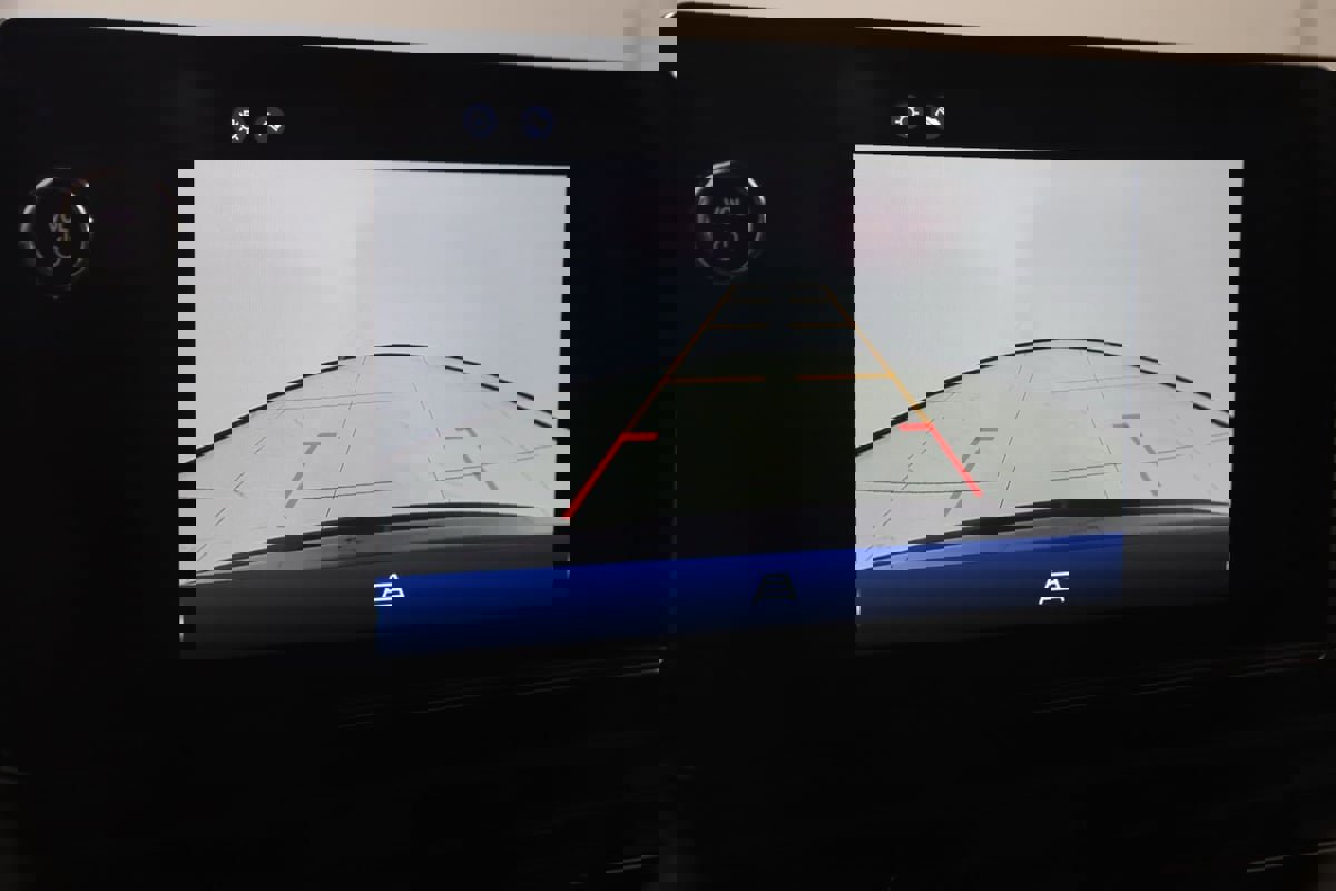 Used 2024 Honda Prologue EX image 10