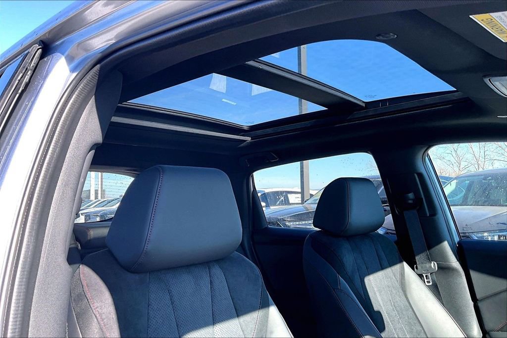 Certified 2025 Acura MDX w/ Technology Package image 22