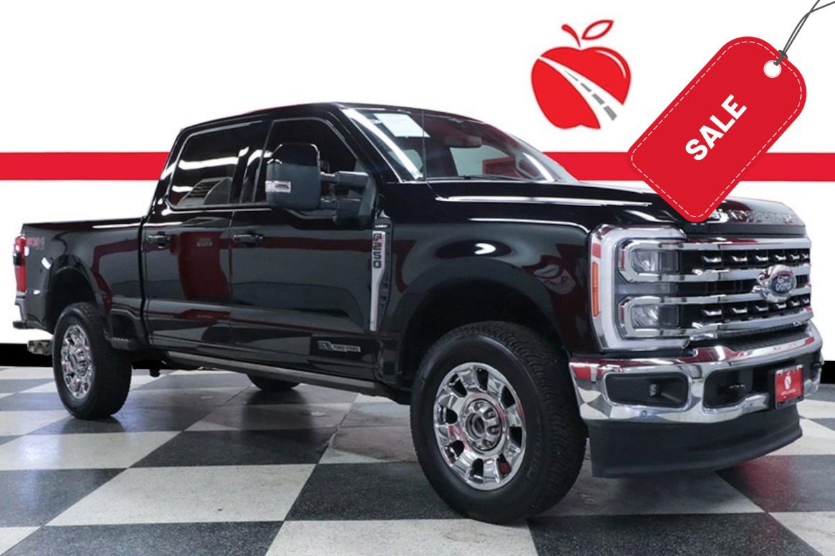 Used 2023 Ford F250 Lariat w/ Lariat Ultimate Package image 1