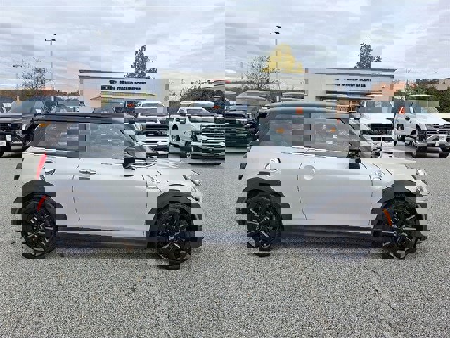 Used 2020 MINI Cooper S w/ Storage Package image 17