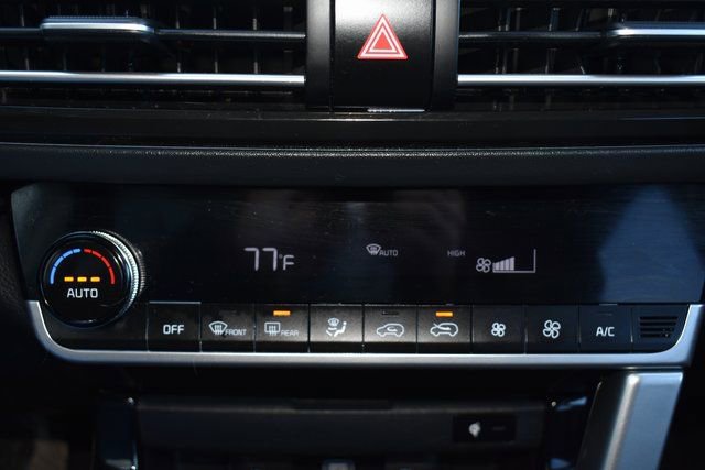 Used 2021 Kia Seltos SX w/ SX Sunroof Package image 28