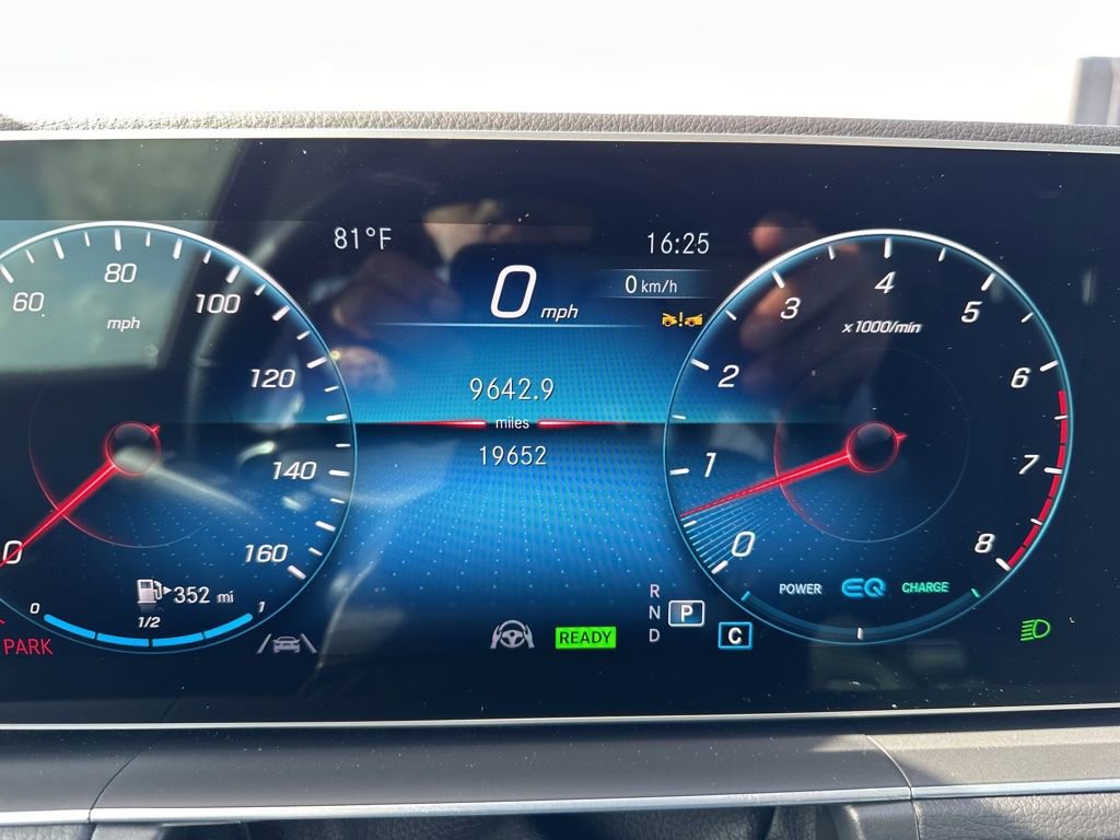 Used 2023 Mercedes-Benz GLS 580 4MATIC image 10