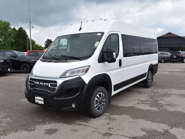 New 2025 RAM ProMaster 3500 w/ Cold Weather Group FWD image 4
