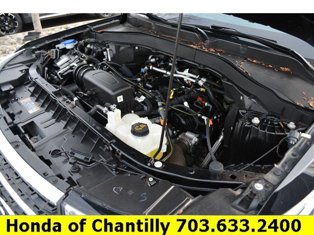 Used 2024 Ford Explorer XLT image 48