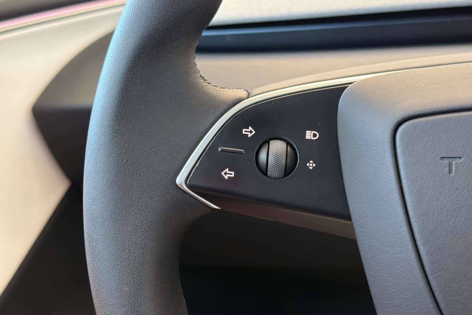 Used 2025 Tesla Model 3 RWD image 25