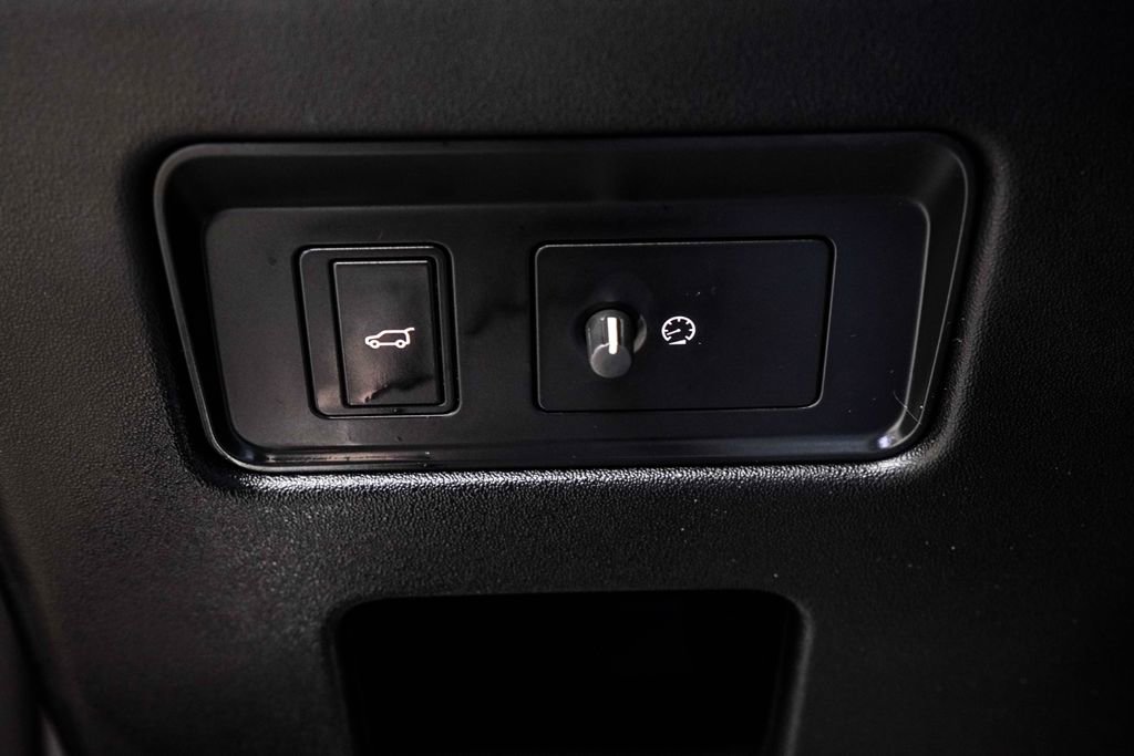 Used 2022 Land Rover Discovery HSE R-Dynamic image 44