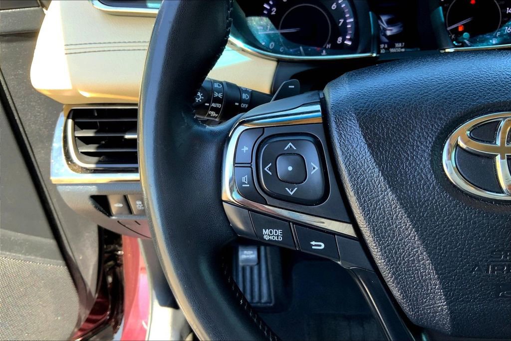 Used 2015 Toyota Avalon Limited w/ Technology Package image 11